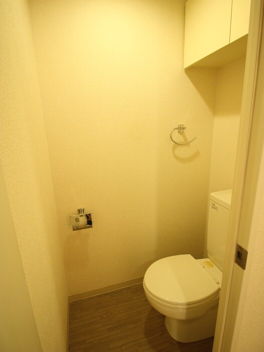 物件内観写真14　(トイレ)