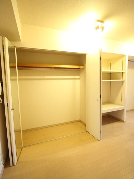 物件内観写真22　(収納)