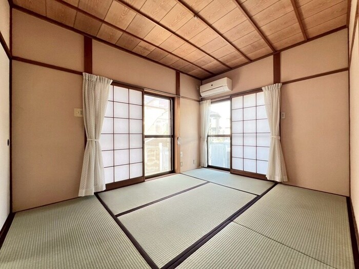 物件内観写真8　(居室)