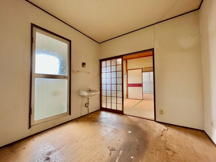 物件内観写真8　(内観写真)