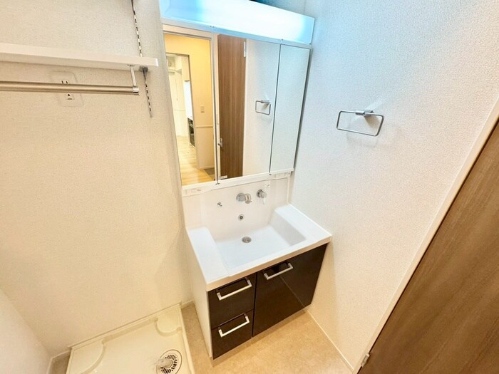 物件内観写真10　(洗面)