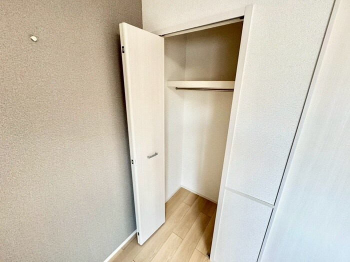 物件内観写真21　(収納)