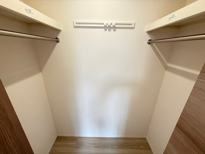 物件内観写真17　(収納)