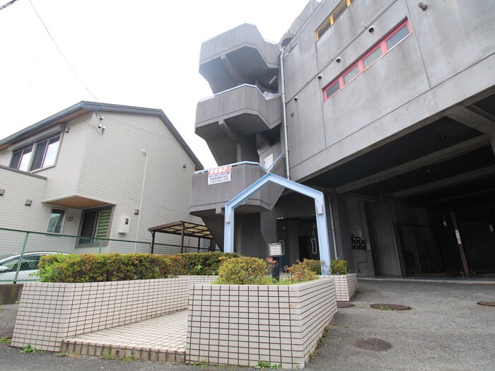 物件外観写真5　(外観写真)