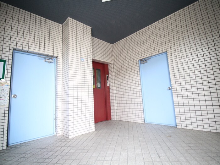 物件外観写真6　(外観写真)