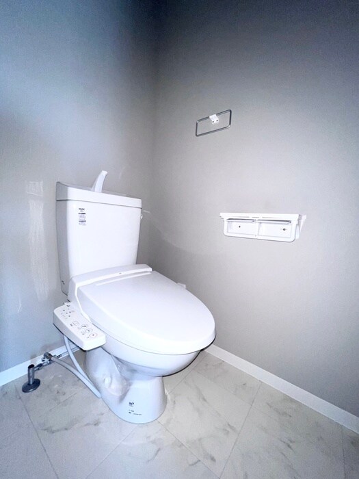 物件内観写真13　(トイレ)