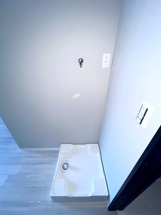 物件内観写真15　(洗濯機置場)