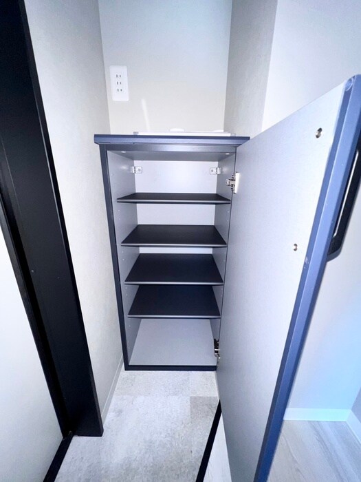 物件内観写真17　(靴箱)