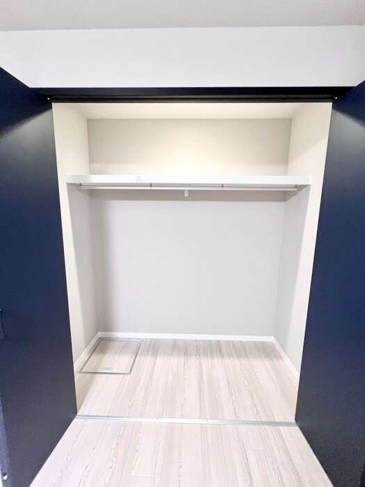 物件内観写真18　(収納)