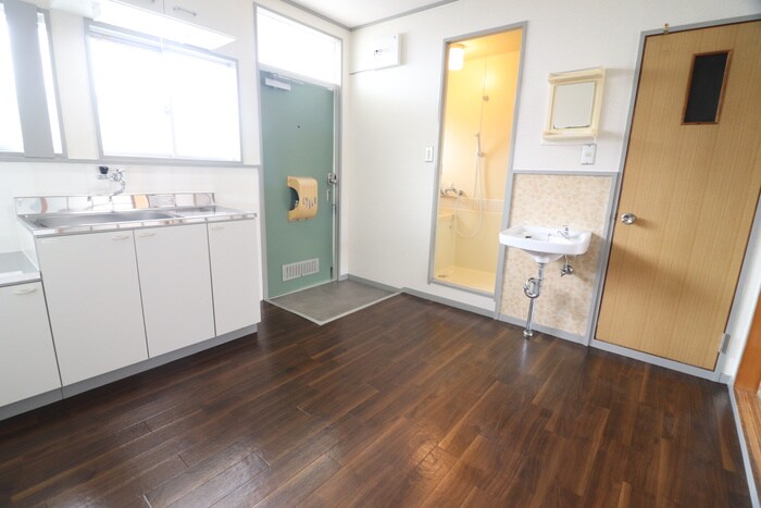 物件内観写真6　(居室)