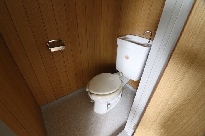 物件内観写真10　(トイレ)