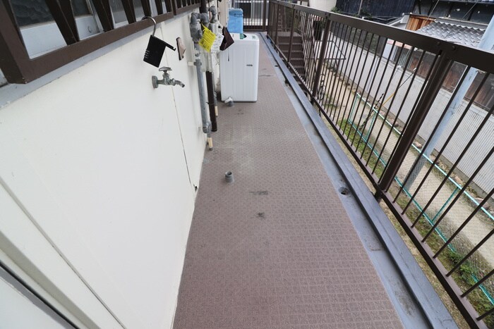 物件内観写真13　(洗濯機置場)