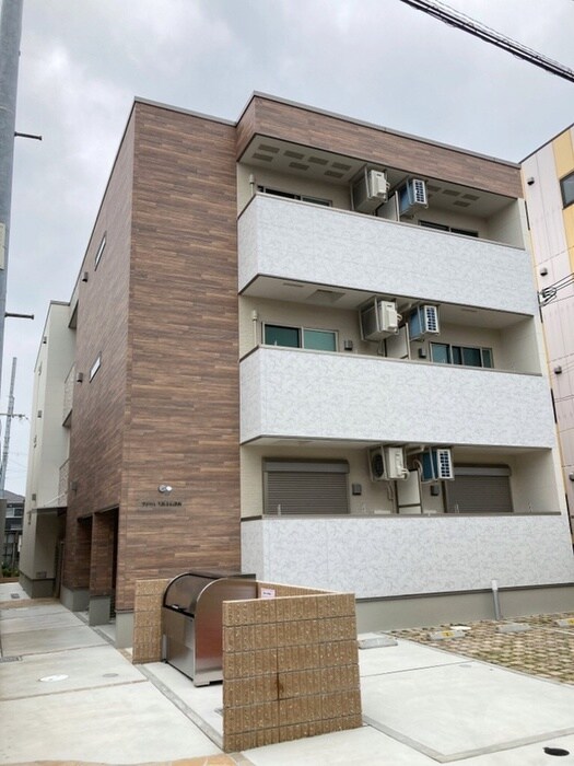 物件外観写真1　(外観写真)