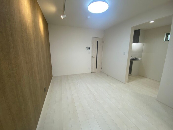 物件内観写真4　(居室)