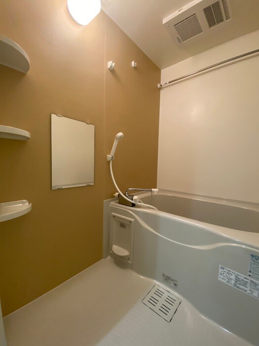 物件内観写真6　(バス／シャワールーム等)