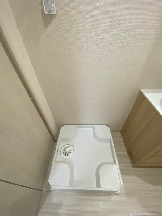 物件内観写真13　(洗濯機置場)