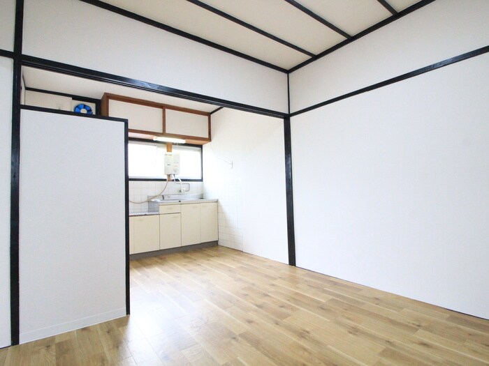 物件内観写真8　(居室)