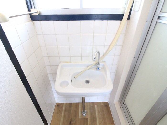 物件内観写真10　(洗面)