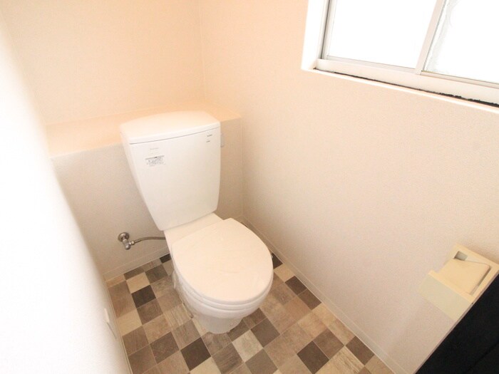 物件内観写真13　(トイレ)