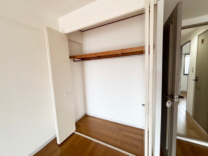 物件内観写真13　(収納)