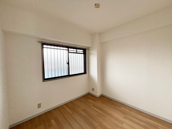物件内観写真21　(居室)