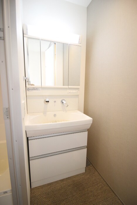 物件内観写真15　(洗面)
