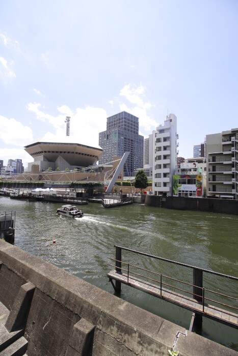 物件内観写真20　(室内からの展望)