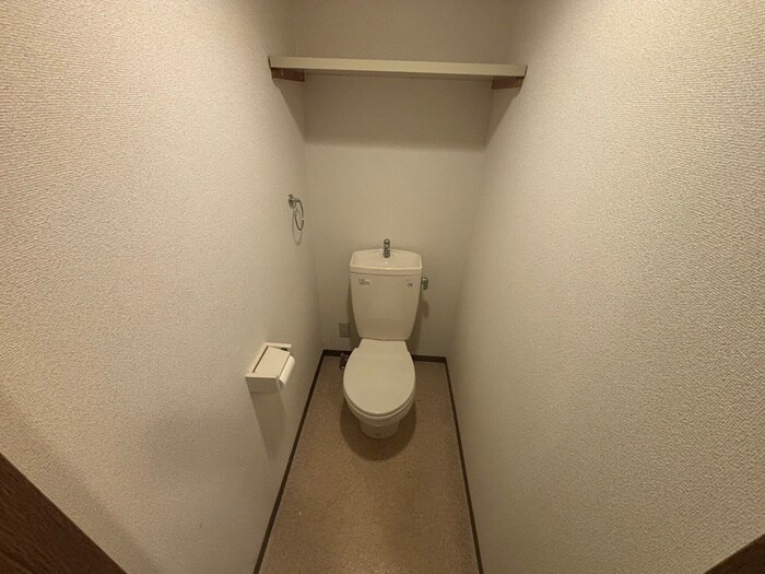 物件内観写真12　(トイレ)