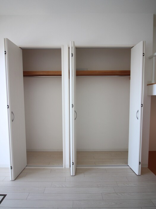 物件内観写真16　(収納)