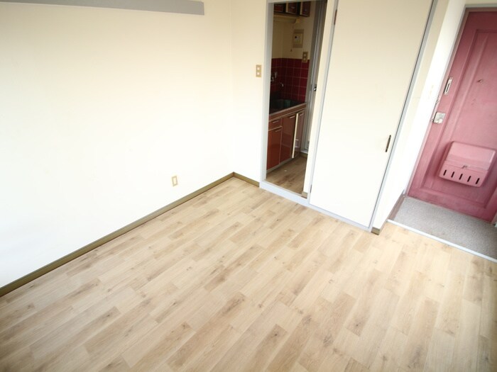 物件内観写真11　(居室)