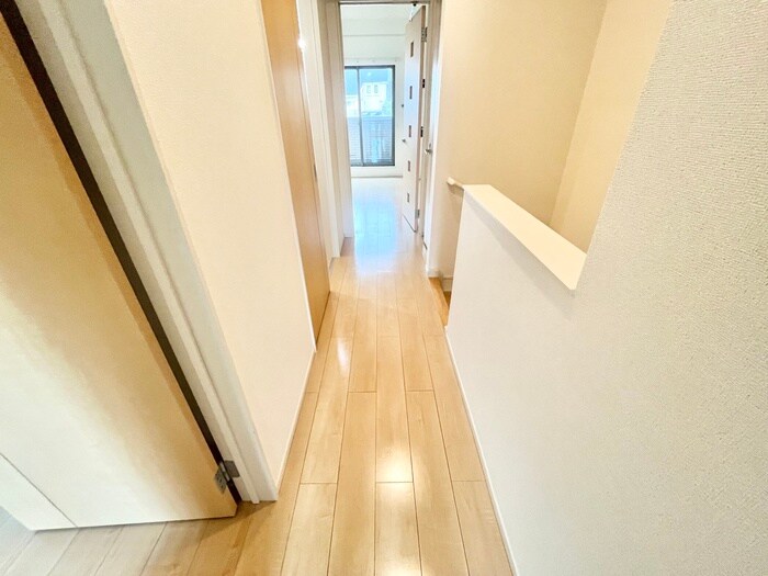 物件内観写真19　(廊下)