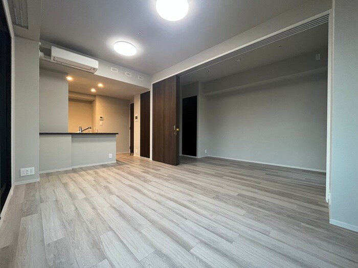 物件内観写真3　(居室)