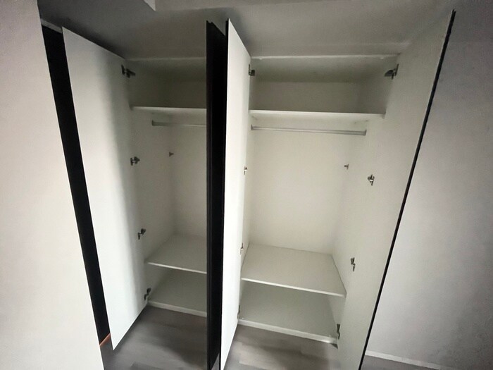 物件内観写真11　(収納)