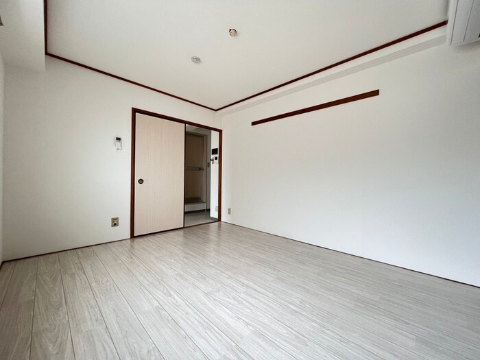 物件内観写真5　(居室)