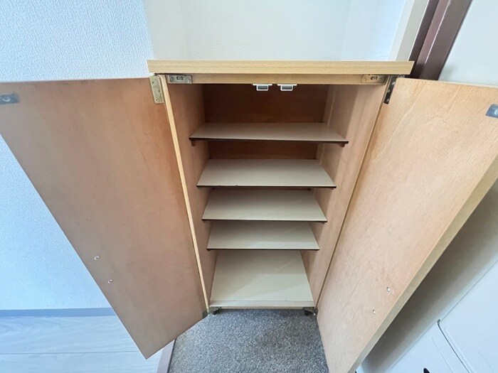 物件内観写真10　(靴箱)