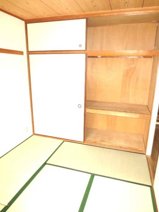 物件内観写真15　(居室)