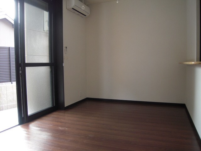 物件内観写真4　(内観写真)