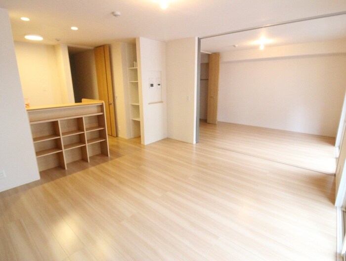 物件内観写真11　(居室)