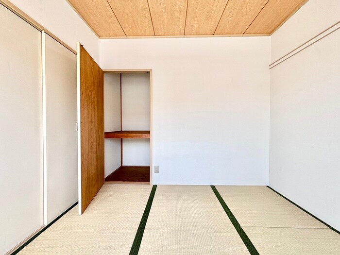 物件内観写真15　(居室)