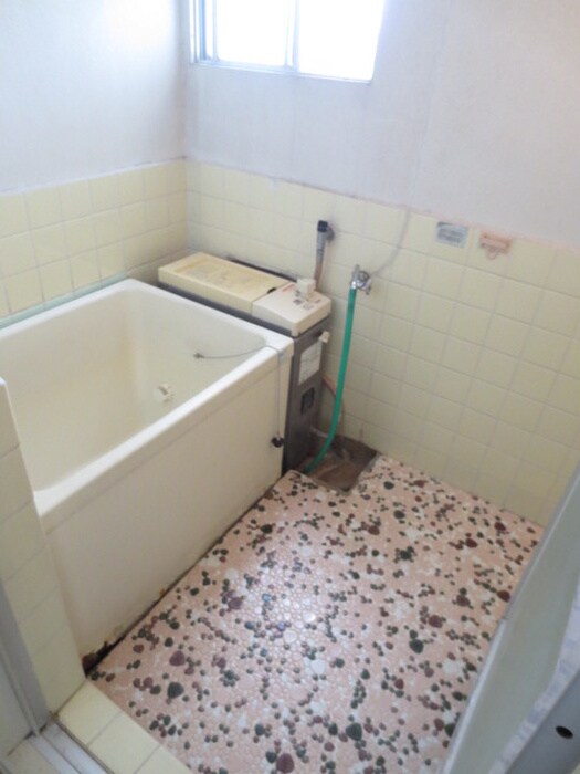 物件内観写真12　(バス／シャワールーム等)