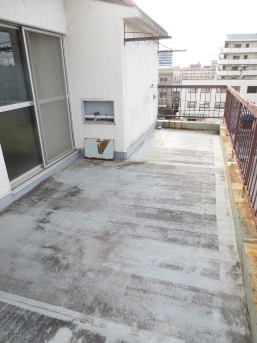 物件内観写真16　(ベランダ・バルコニー)