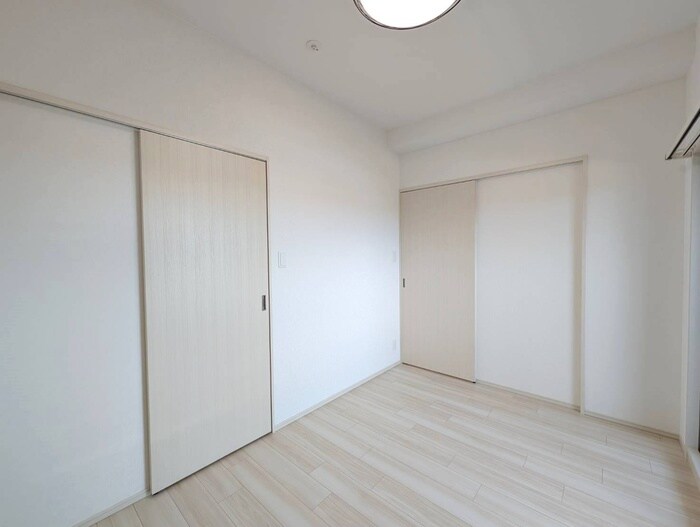 物件内観写真12　(居室)