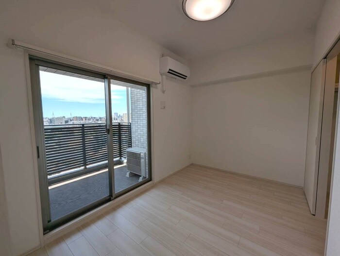 物件内観写真13　(居室)