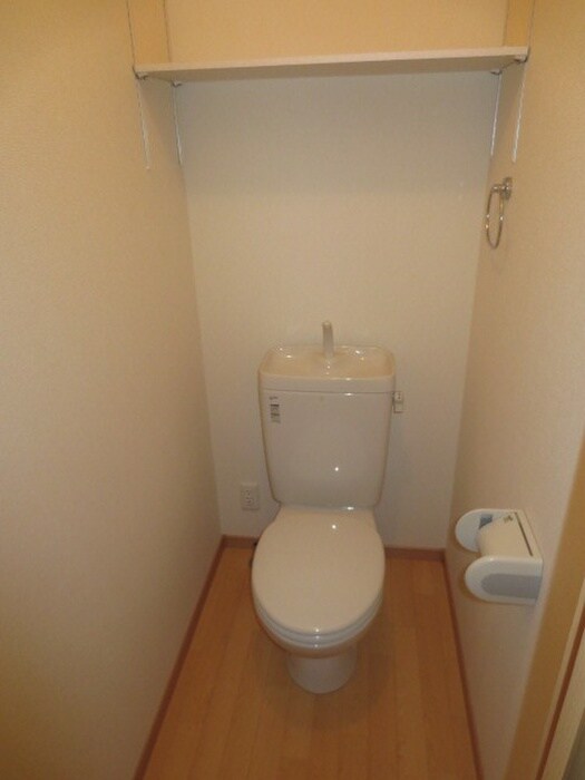 物件内観写真13　(トイレ)