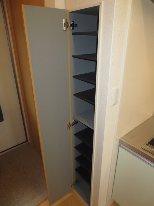 物件内観写真15　(靴箱)