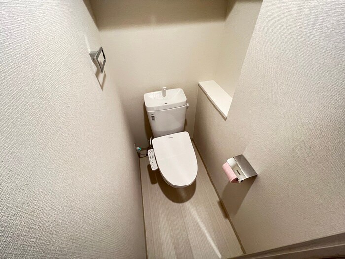 物件内観写真12　(トイレ)