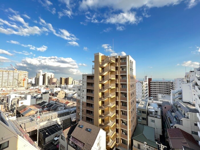 物件内観写真22　(室内からの展望)