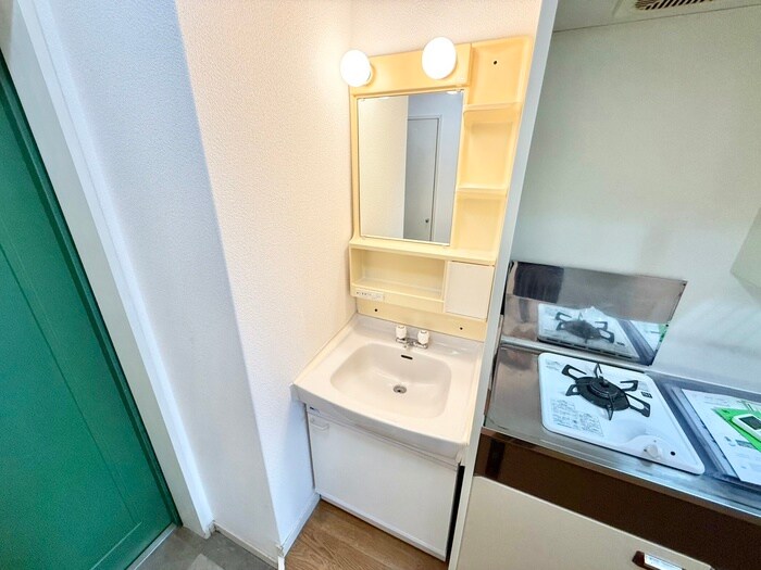 物件内観写真15　(洗面)