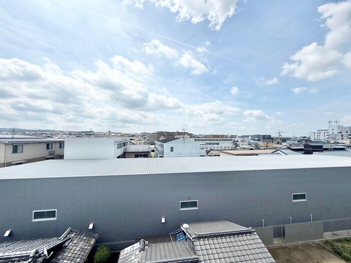 物件内観写真22　(室内からの展望)