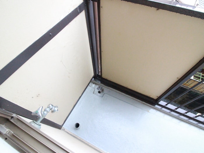 物件内観写真18　(洗濯機置場)